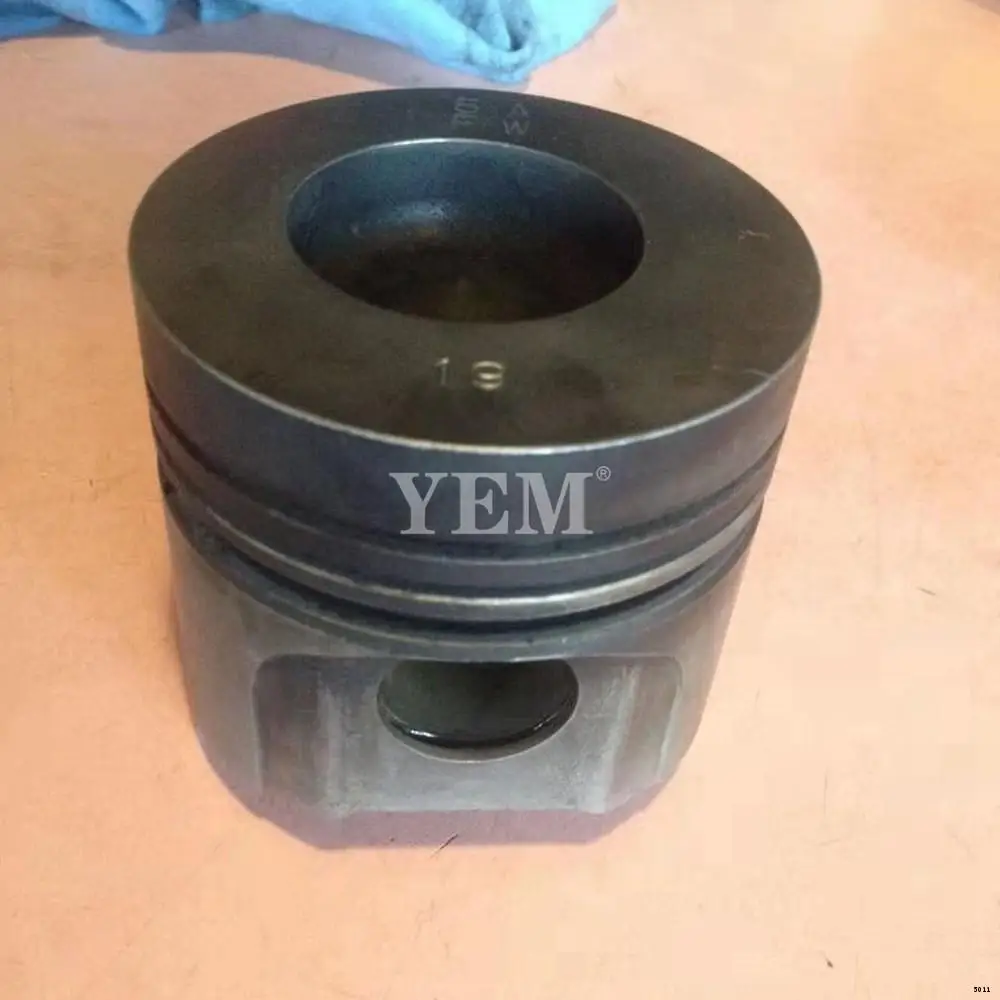 Engine Piston Kit With Pin CIR-CLIP For Kubota V1702