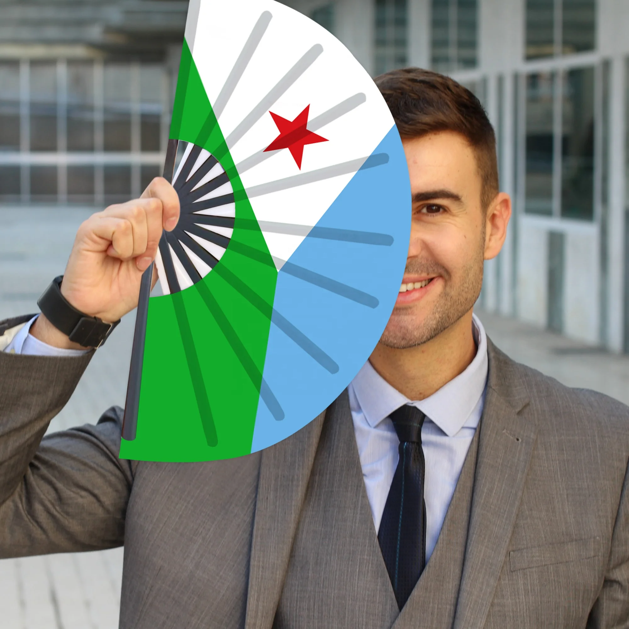 Handfächer mit Dschibuti-Flagge, 33 cm, zur Kultur des Horns von Afrika, verstellbar, dekorativ für Festivals und Events_voghion.com