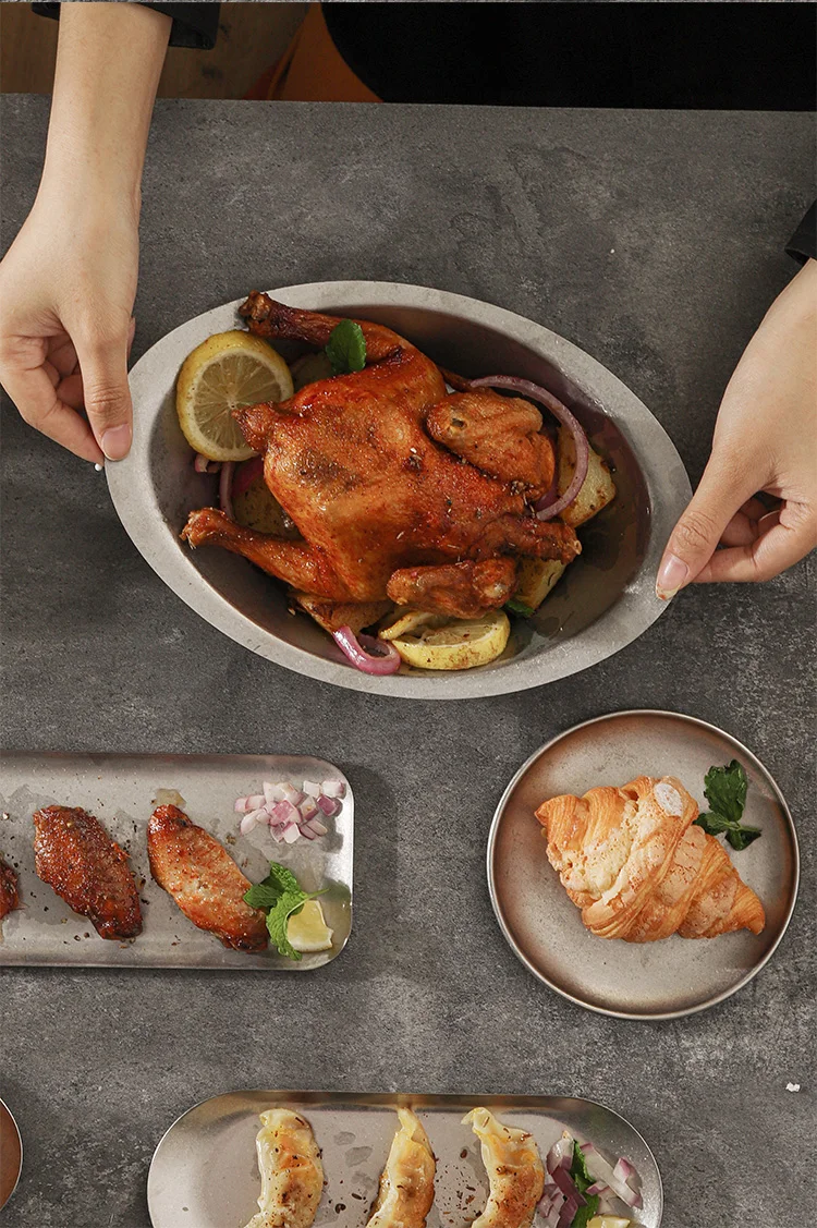 0.8 mm Retro Kitchen Stainless Steel 304 Party Dinner Sushi Plate For Restaurant