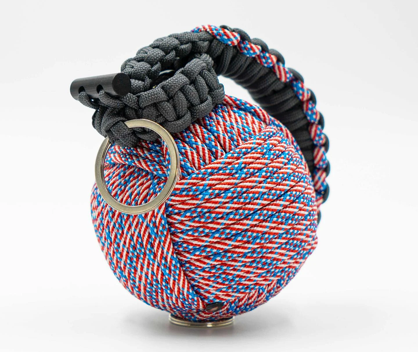 550 фунтов. Paracord Survival Grenade. Сумка из паракорда. Мешок из паракорда. Сумка из паракорда нитки.