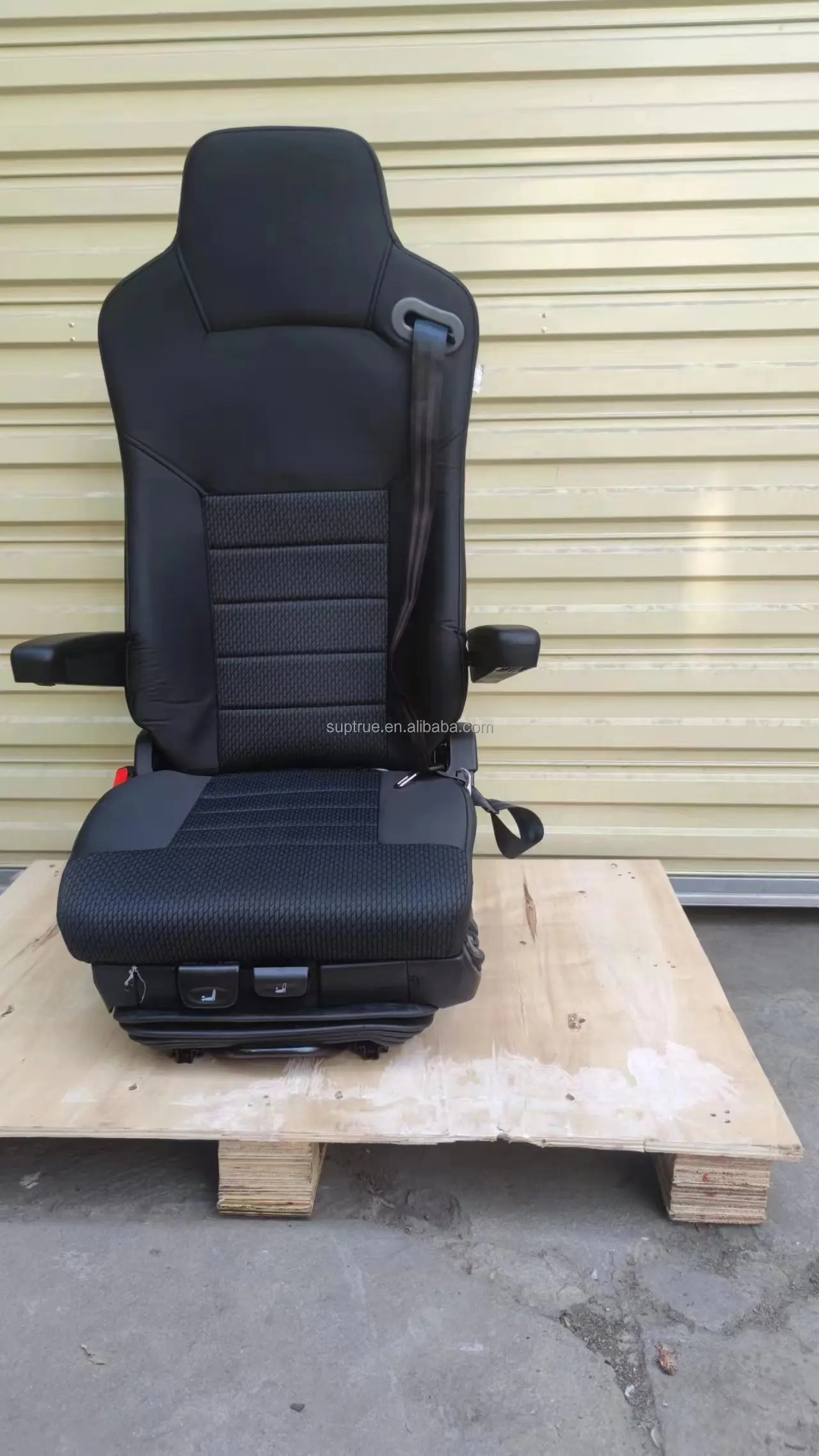 Suptrue Luxury Air Suspension Driver Seats For Bus Heavy Duty With