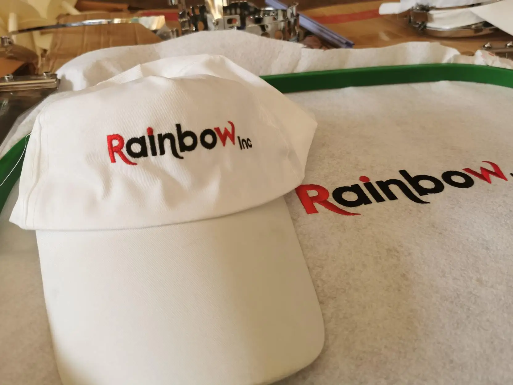 Single Head Chenille Industrial Embroidery Machine for Cap and Tshirt