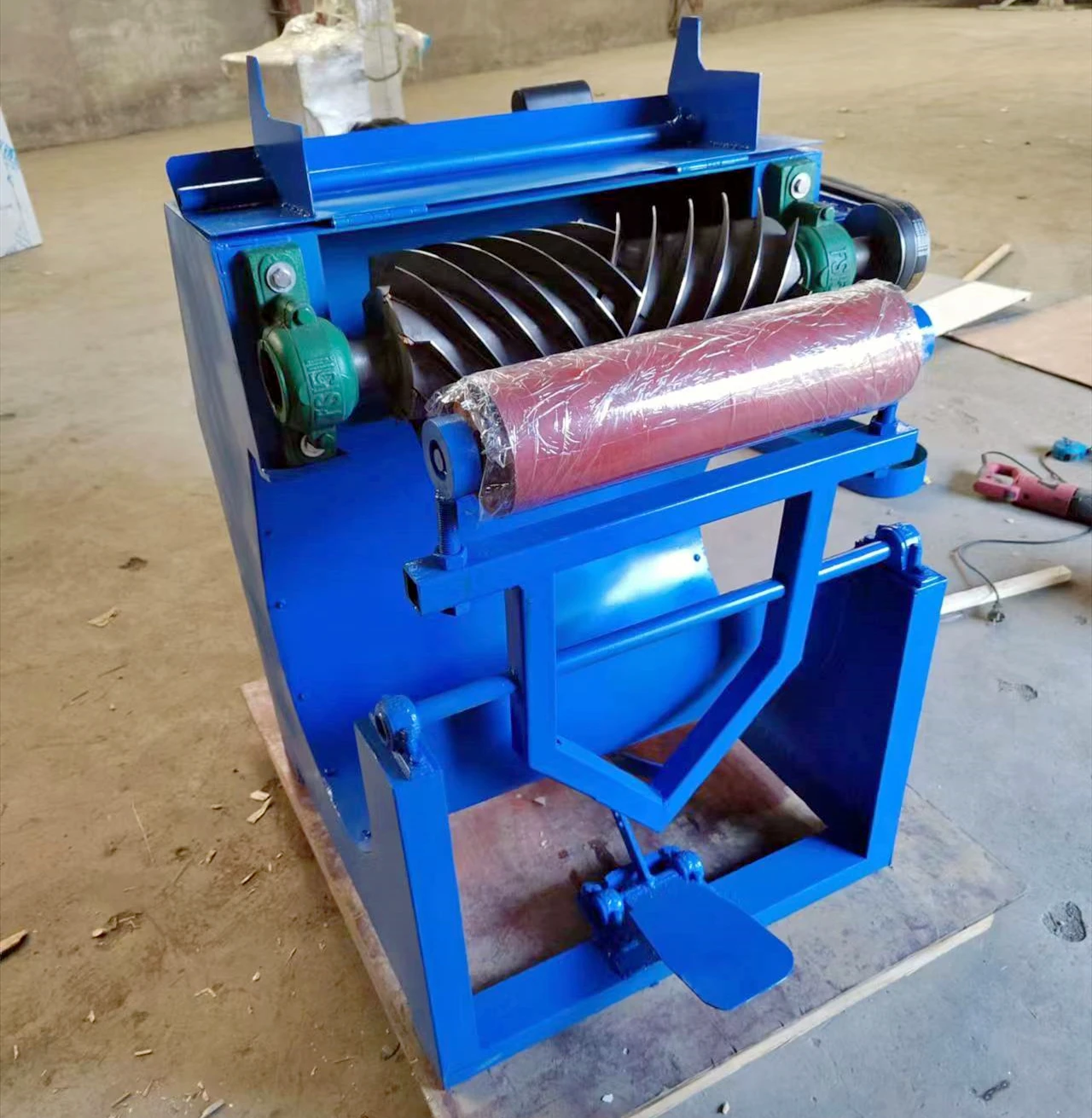 make automatic animal fleshing machine - Ilustrasi 2