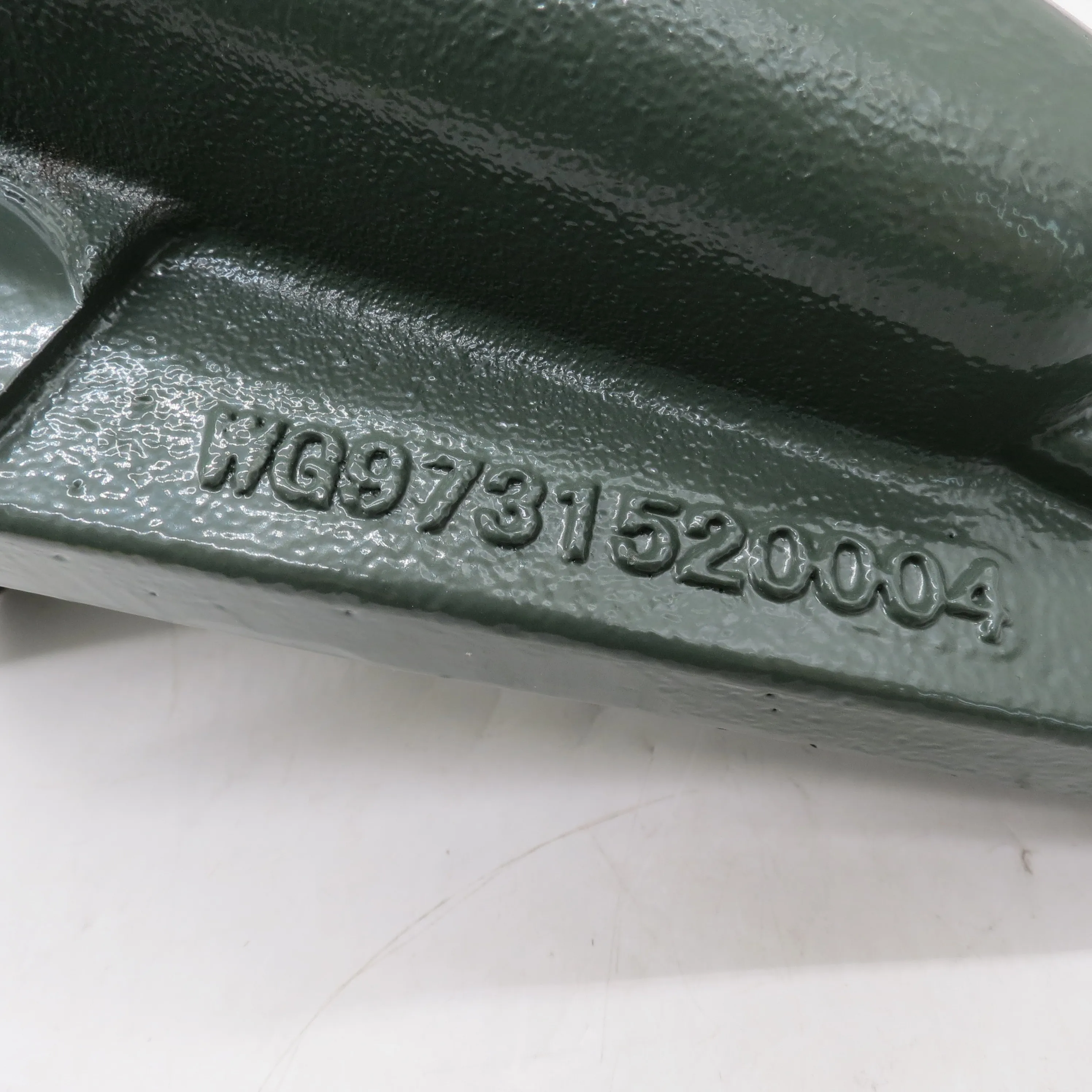High Quality Front Spring Rear Bracket WG9731520004