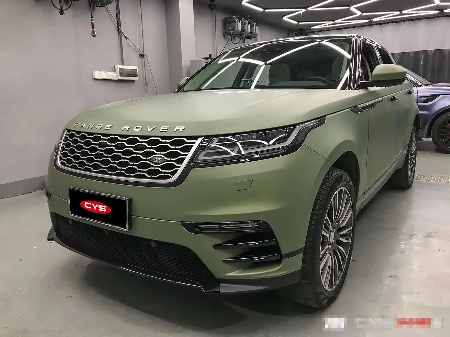 
 Суперматовая виниловая наклейка цвета хаки для автомобиля  