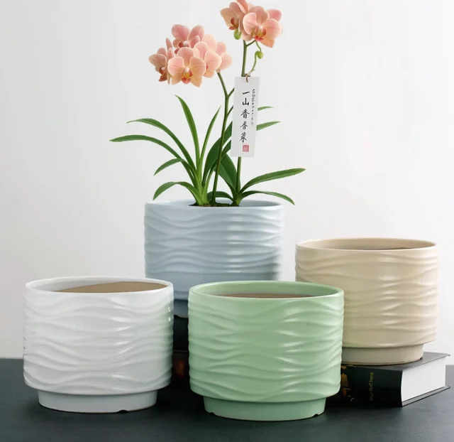 Nordic Minimalist Ceramic Flowerpots with Ins-style Green Plant Pots Bracket Shabby Chic Luxury Design for Floor Usage Wholesale
