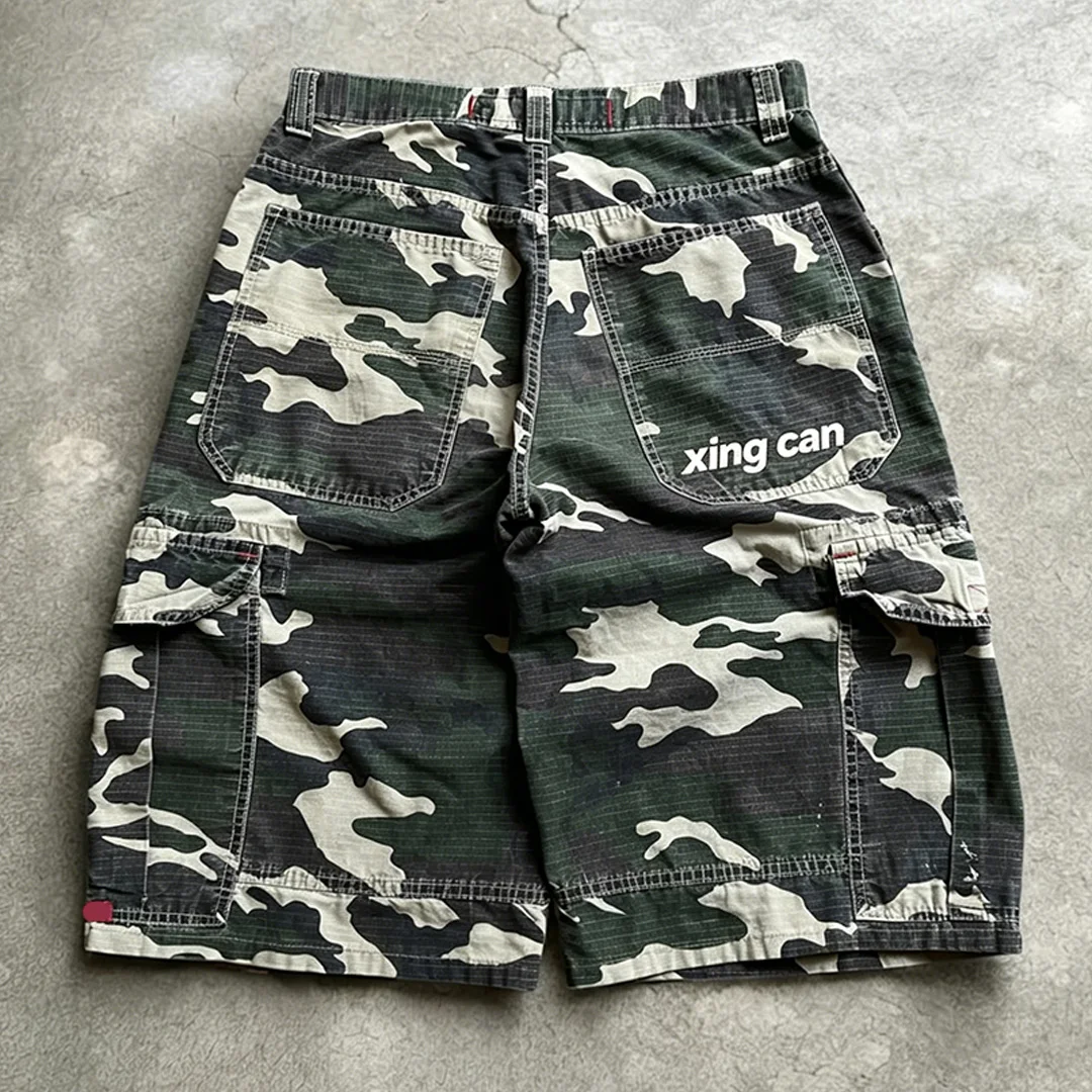 Přizpůsobitelné americké streetwear šortky v retro kamuflážním vzoru pro muže s digitálním potiskem DTG, řemeslným provedením pomocí krychliček nebo perel a 3D vyšíváním