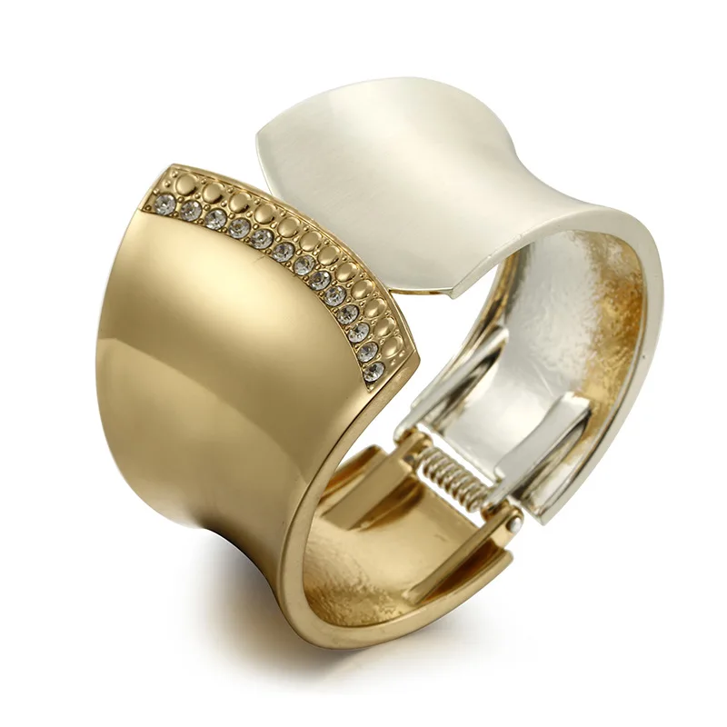 Women's Vintage Gold Plating Chunky Wide Statement Bangle Asymmetric Opening Butterfly Pattern Cuff Bracelet Diamond Unisex