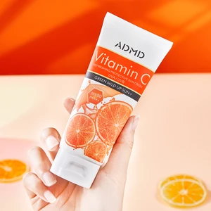 Wholesale Private Label 100g Vitamin C Sunblock Lotion SPF 50 UVA UVB Oil Control Moisturizing Sunscreen Cream