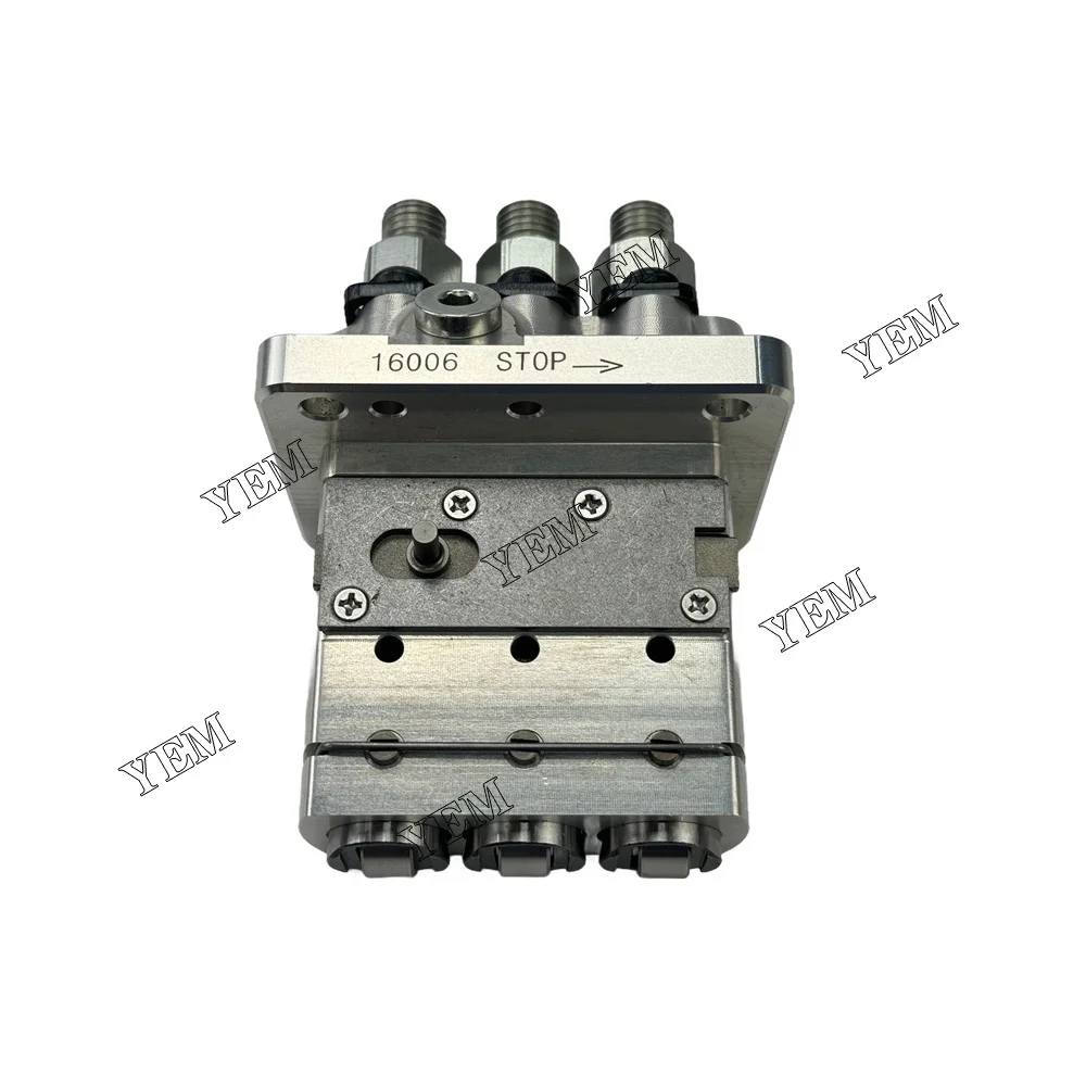 Fuel Injection Pump 16006-51011 Fit for Kubota D722 Engine 4