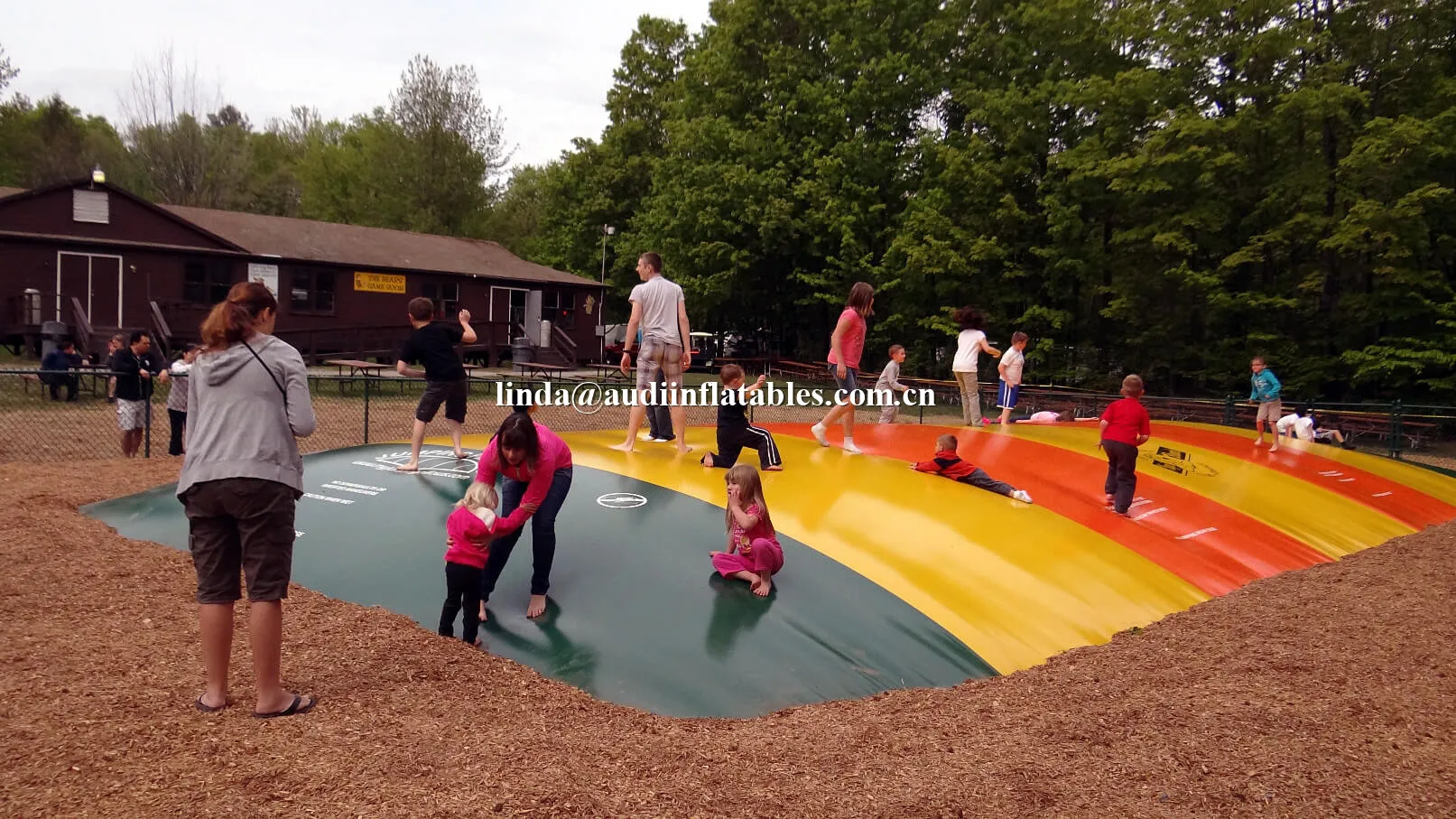 Hot Sale Outdoor Inflatable Pvc Tarpaulin Jumping Pillow Kangaroo