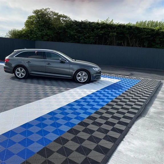 Custom logo Never Fade Color Tile Garage Floor Tiles Rubber Pvc Garage Floor Tiles