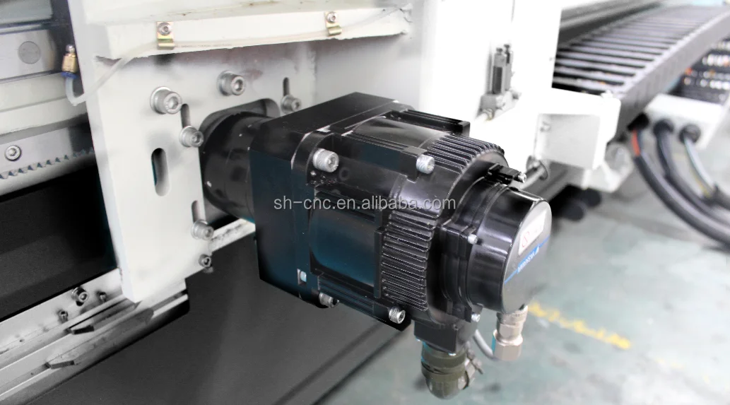 Automatic Cnc Machine for Custom Furniture Making Tool Changer Woodworking Nesting Machine