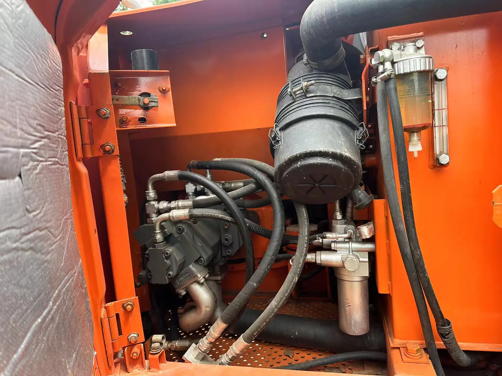 Japan Brand 8 Ton Used Mini Hitachi Zx80 Excavator Price Zaxis 80