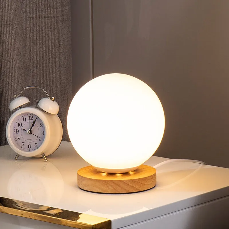 Bordslampa i nordisk design med träskärm, ögonskydd, dimmerfunktion, sladdad nattbelysning för sovrummet, sängsidan och skrivbordet, dekorativ