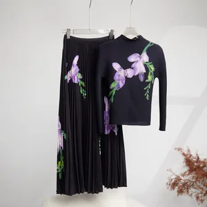 Women's Plus Size Casual Two-Piece Set Pleated Temperament Top With Elastic Stretch A-Line Skirt Printed Design