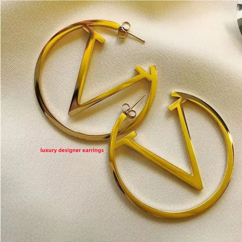Shop Our Collection of Designer Jewelry from Fashion Famous