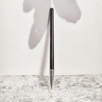 Makeup brush with lid Lip brush Portable Eyeliner Detail Concealer Brush Tear Line Brightening