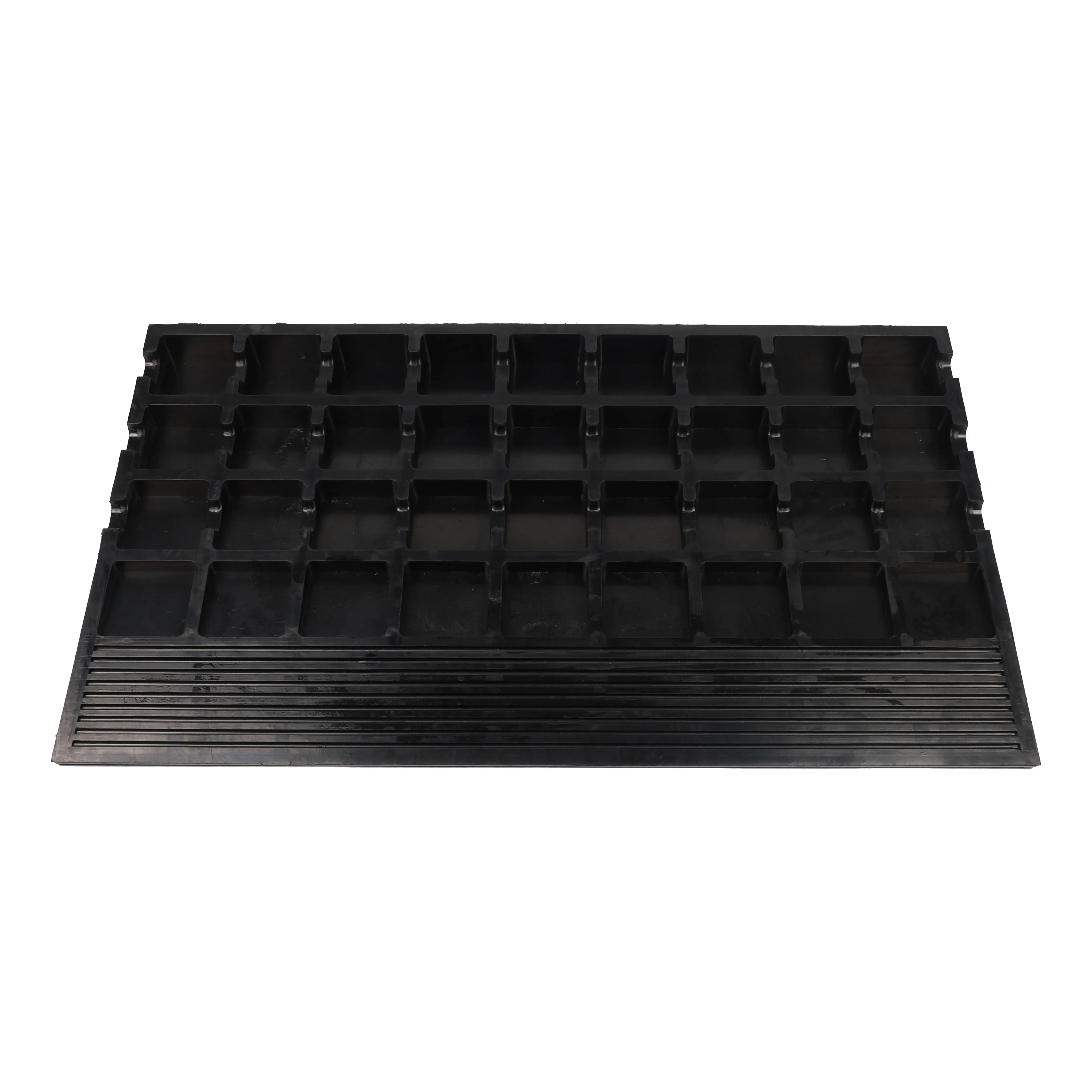 Cushion the Threshold Along the Slope of the Road with Use Speed Bumps Rubber Base Material Step Pads manufacture