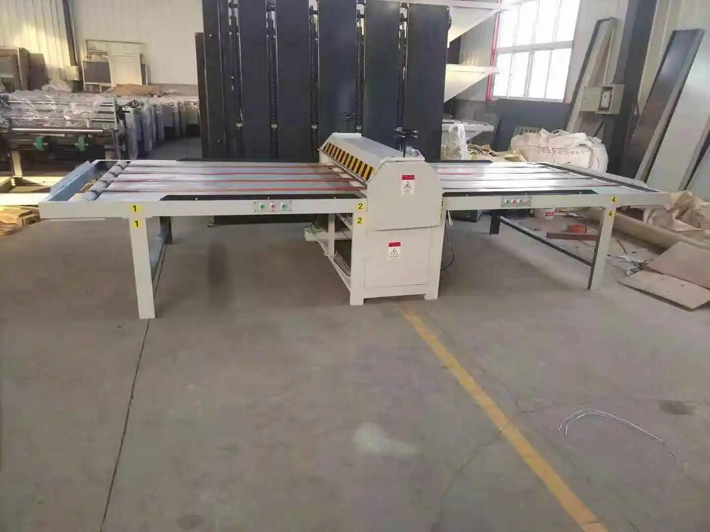 Cheaper Price Carton Box Die Cutting Machine Platform Cardboard Die Cutter