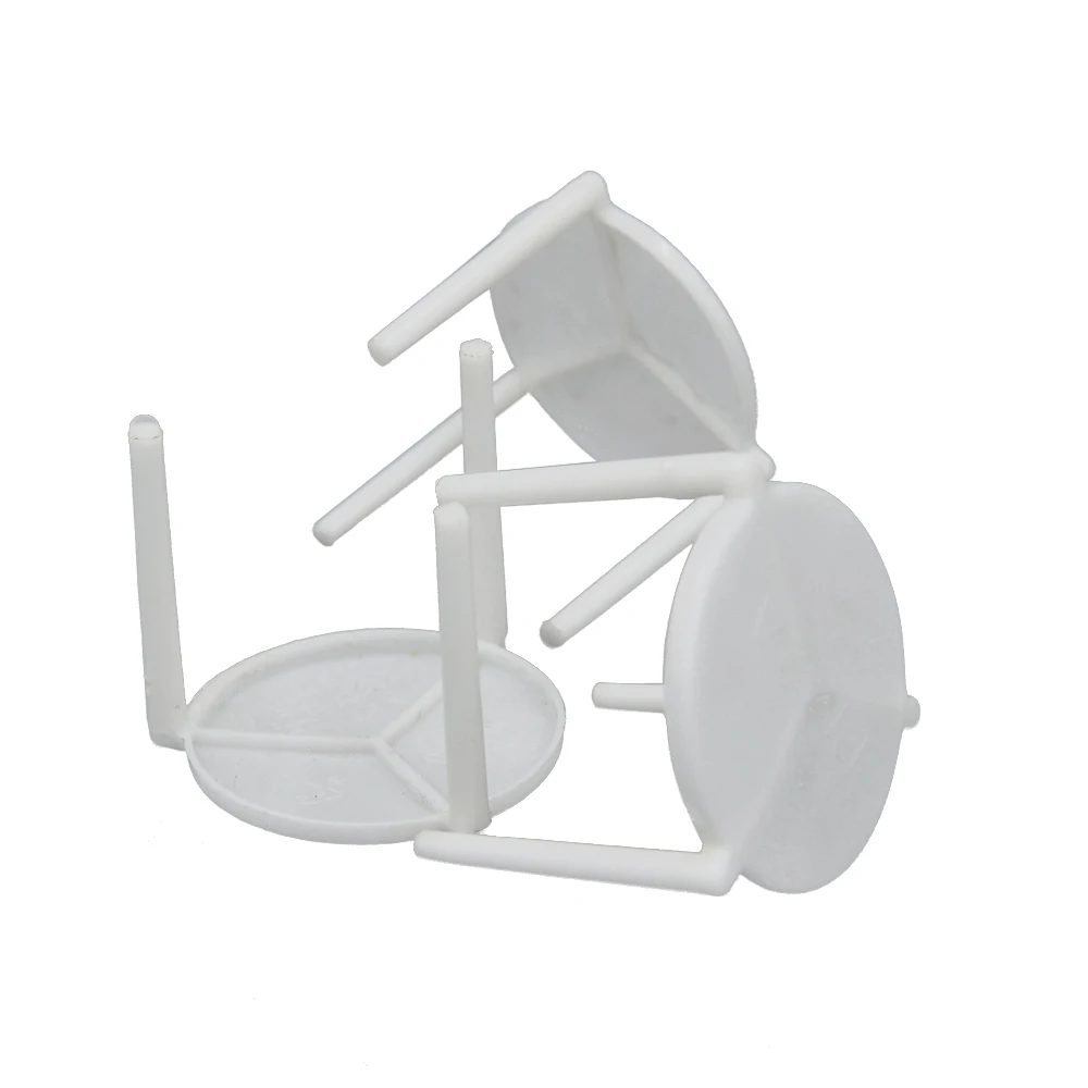 China-Made Plastic Pizza Saver Triangle Stand Tripod-Plastic Pizza Tools for Convenient Storage and Serving