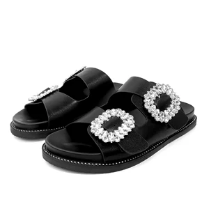 Customized Designer Shoes Metal Button Luxury slippers Women's and Women's Thick Heel slippers Luxury Women's Fashion