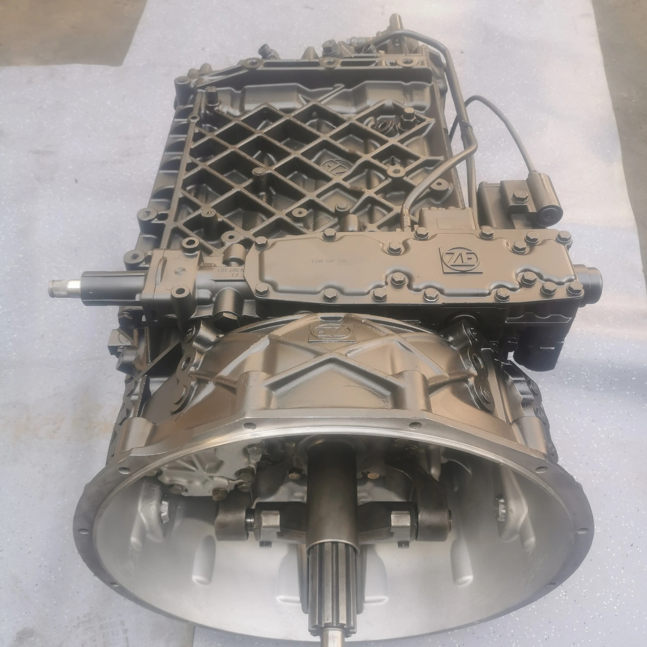 アベフトシ 16 Speed Transmission Assembly 16S221 OD for ZF Heavy Duty