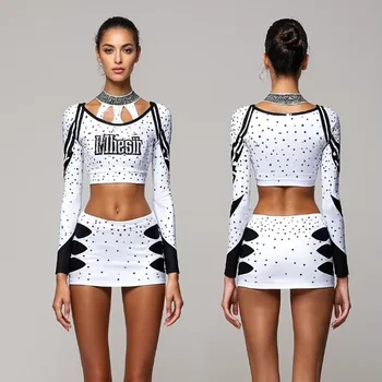 Wholesale Custom Long Sleeve Elite Cheerleading Uniforms in Black Dance Costumes for Cheerleaders Girls Performance Dance Wear