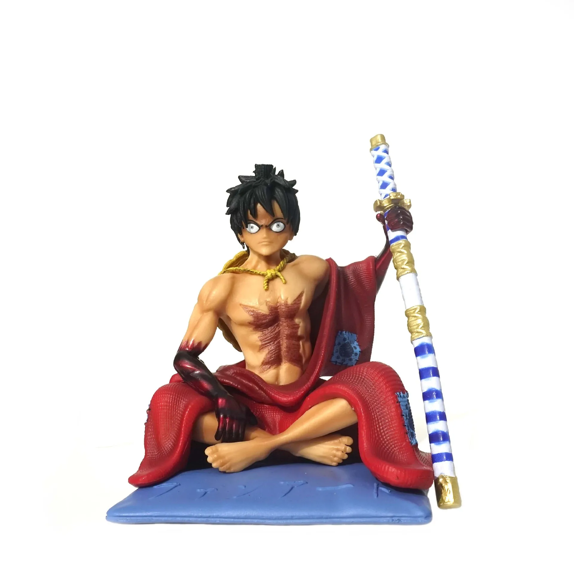 luffy sitting figure