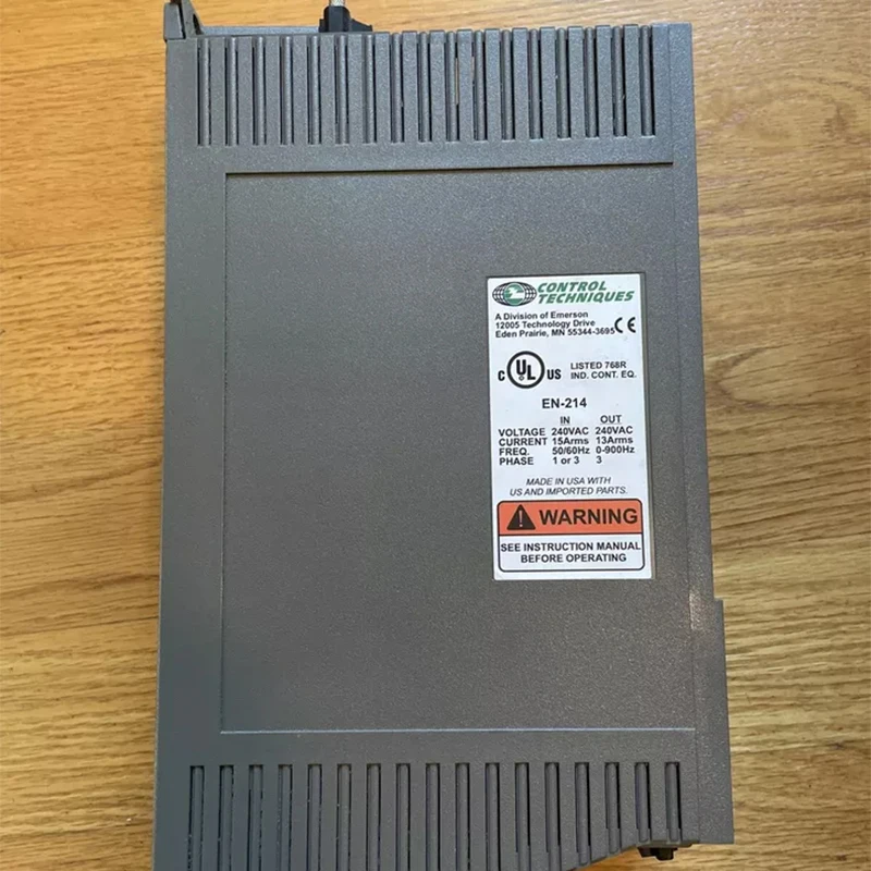 New Original Emerson CONTROL TECHNIQUES EN-214 SERVO DRIVE EN-214-00-000