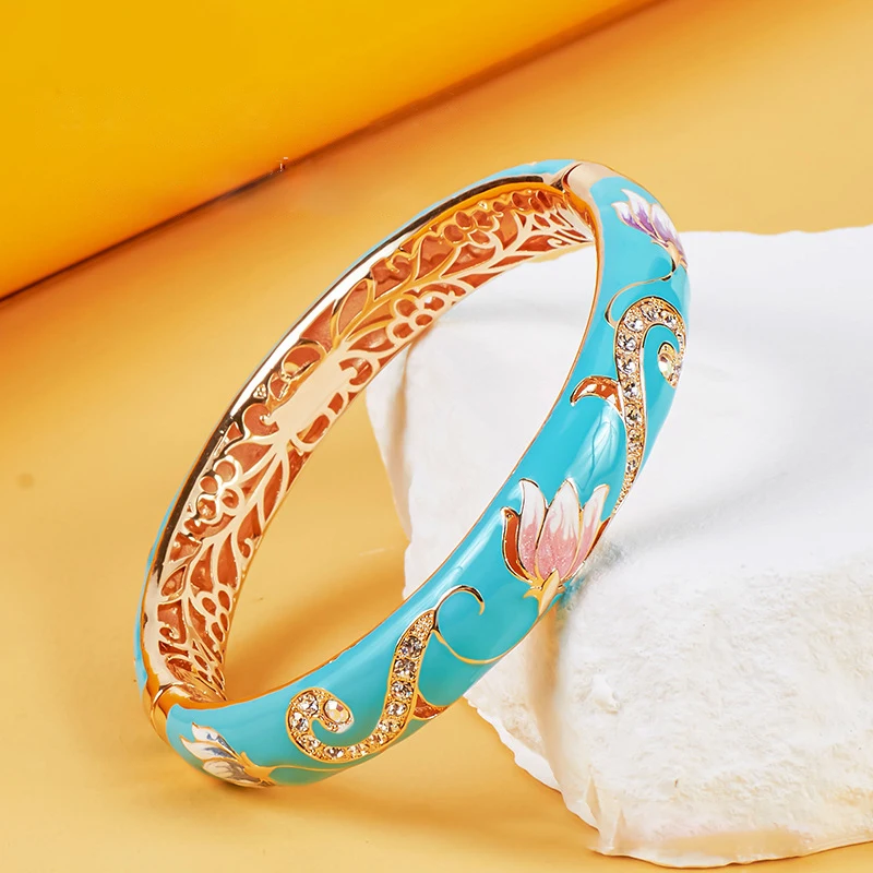 Wynameleri Bracciale vintage Cloisonne squisito fiore smaltato aperto