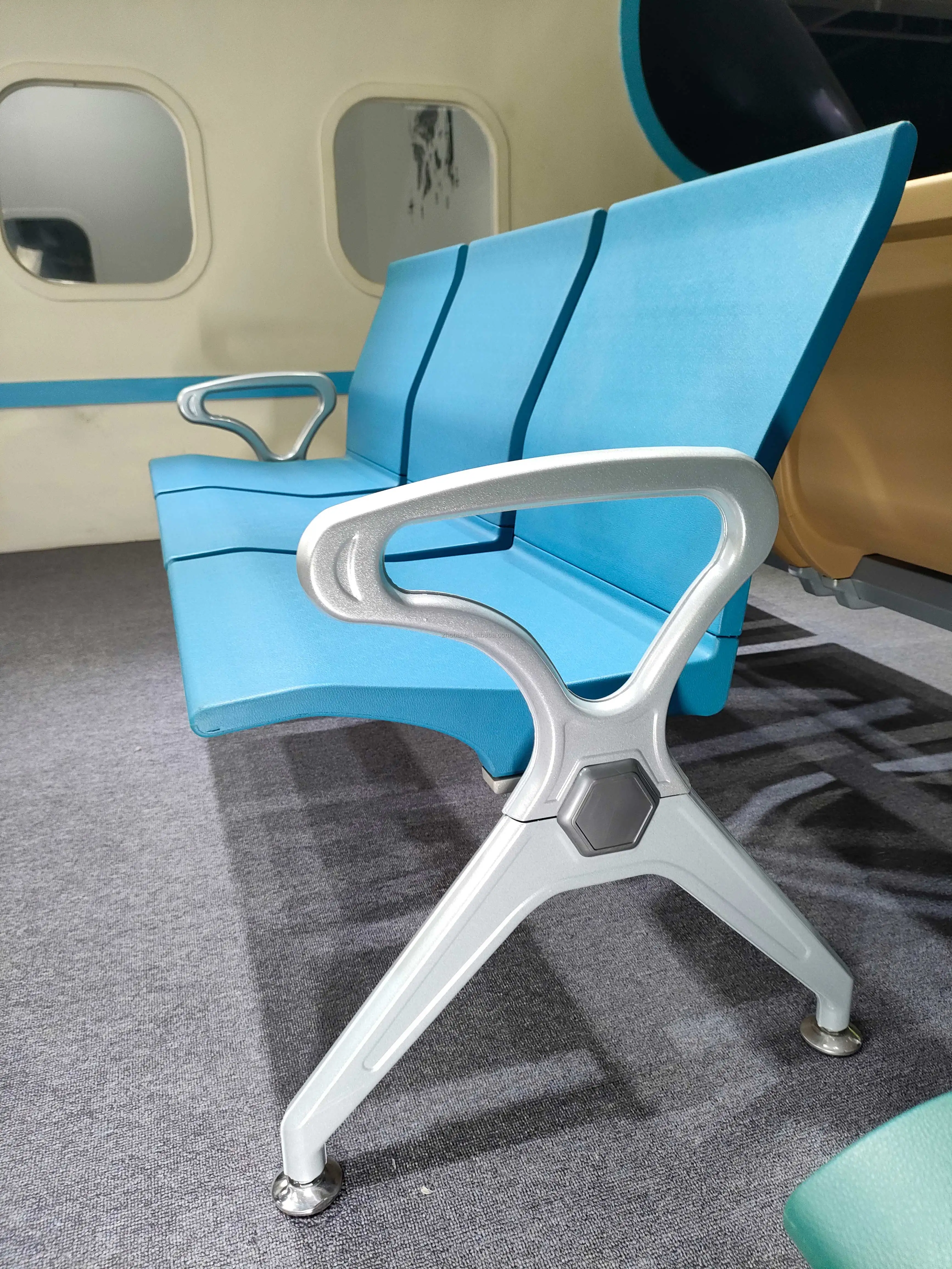 High Quality Modern Customizable USB Port Aluminum Alloy Electric PU Hospital Waiting Chairs for School Clinic Dental Hospital 3