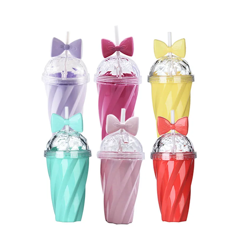 1pc Ice Cream Shaped Straw Tumbler