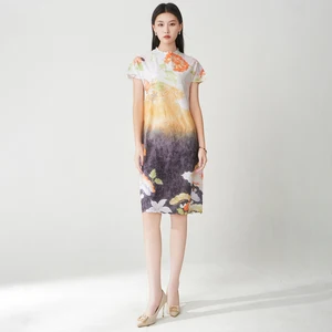 Wholesale Elegance Fast Dispatch Women's Fashion Dress Stretch Casual Summer Midi Dress Miyake Pleated Dress