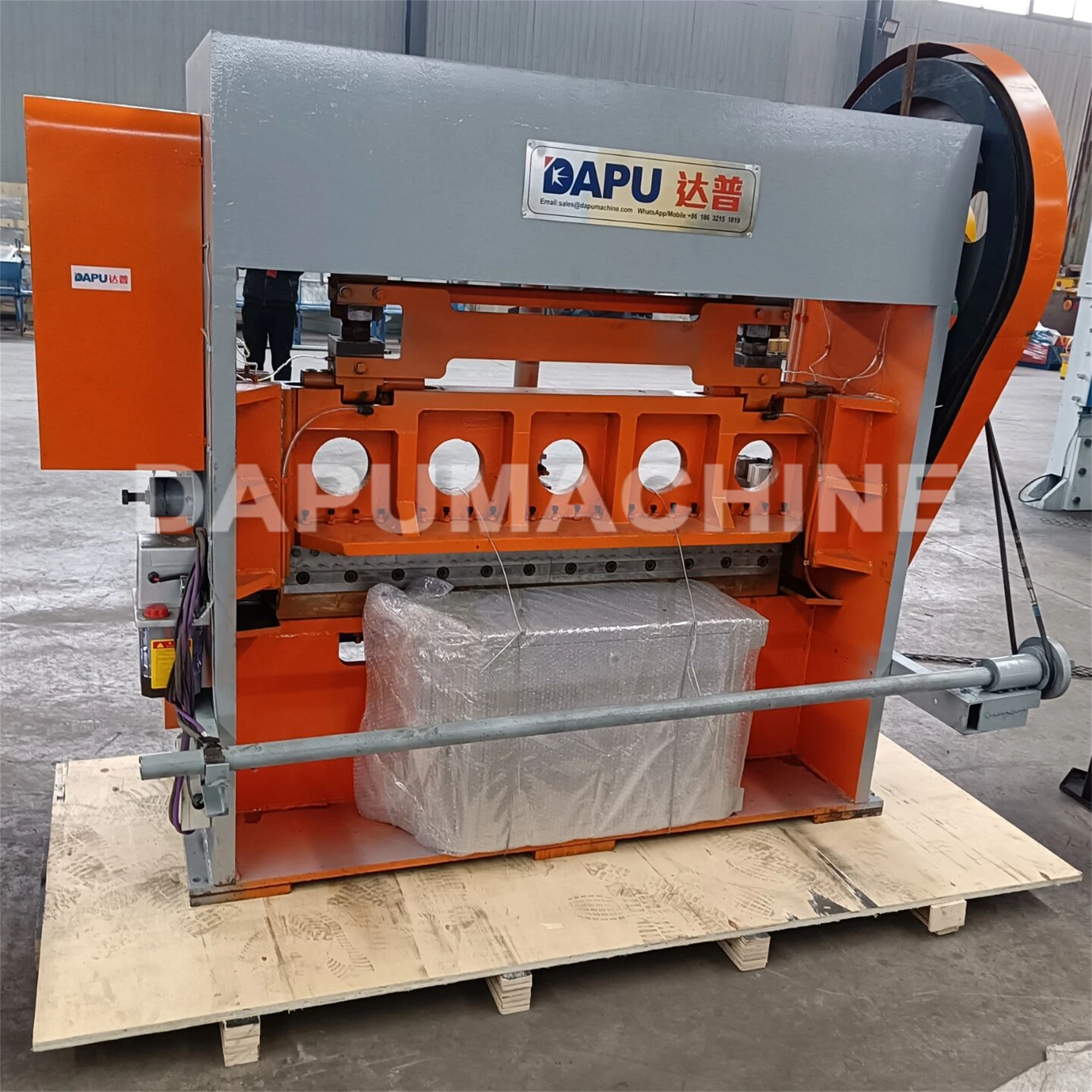 Expanded Metal Mesh & Grill Sheet Production Machine