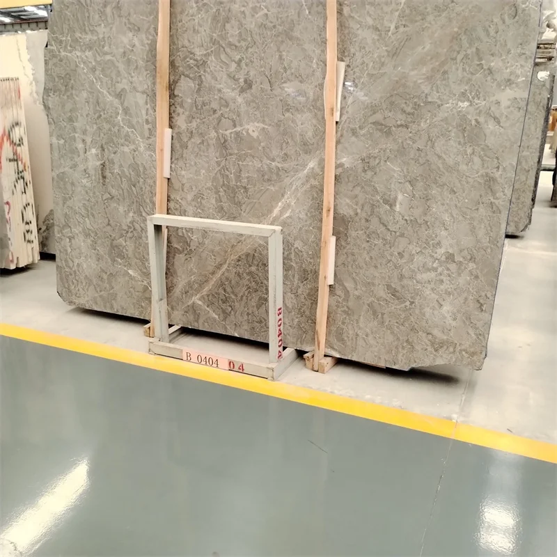 Jualan Terus dari Kilang untuk Slab Marmar Oman Khabourah Cumulus Asli yang Dipoles, Berasal dari Oman, Jenis Batu Marmar Ringan untuk Paparan di Butik Pameran