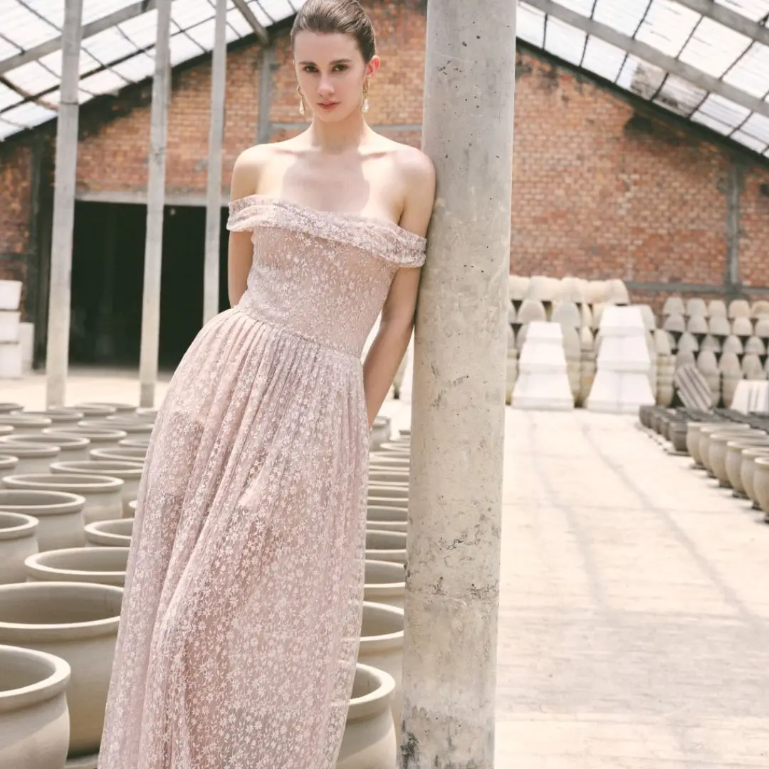 hot cut out dresses Piera Cut-Out Waist Maxi Dress Pink Size:XS-SM nation ltd Black Wedding Dress With mesh panels