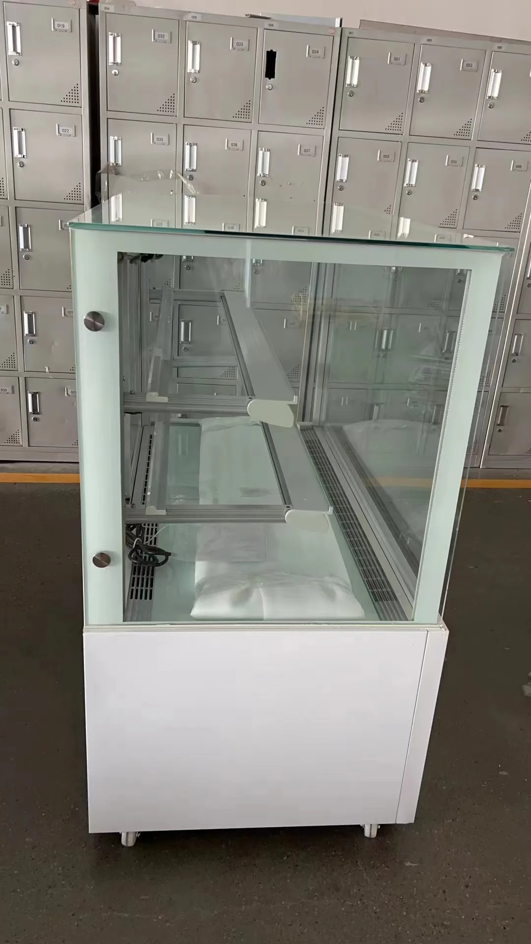 Cake Display Fridge