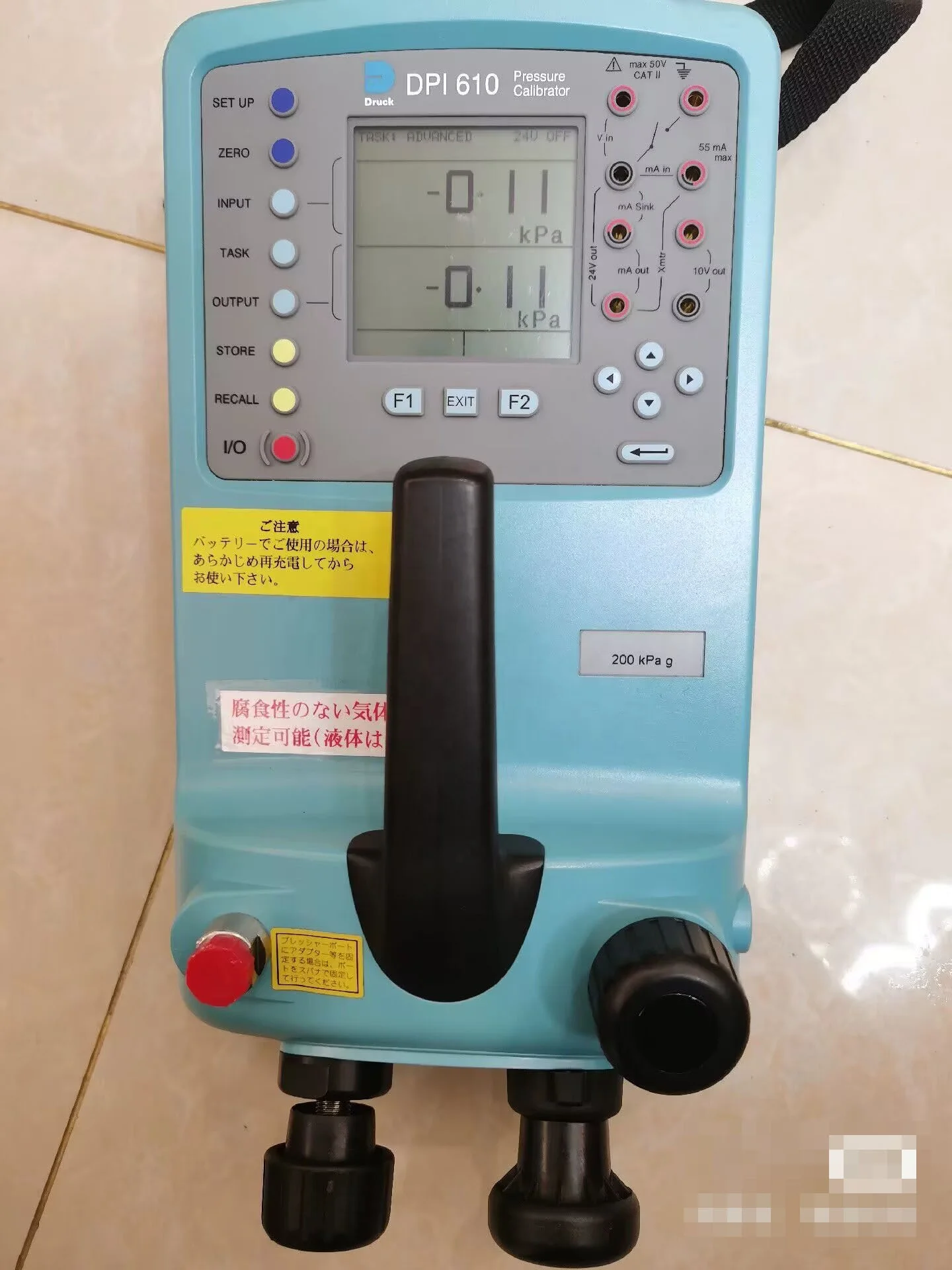 DRUCK DPI610 200KPag Pressure Calibrator Portable Pressure Calibrator