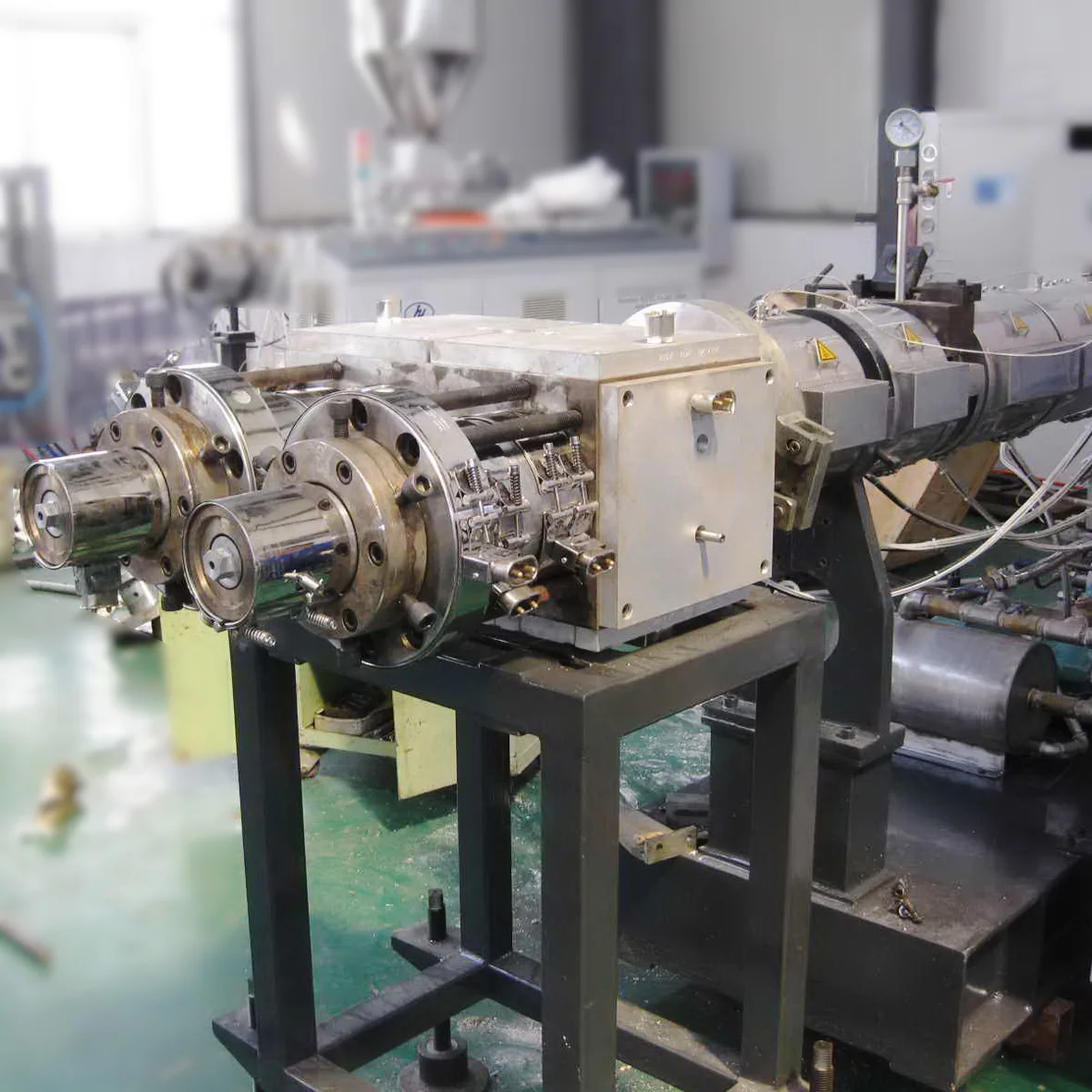 셰인젠 하이펫 20-63 PVC 듀얼 파이프 생산 라인 6