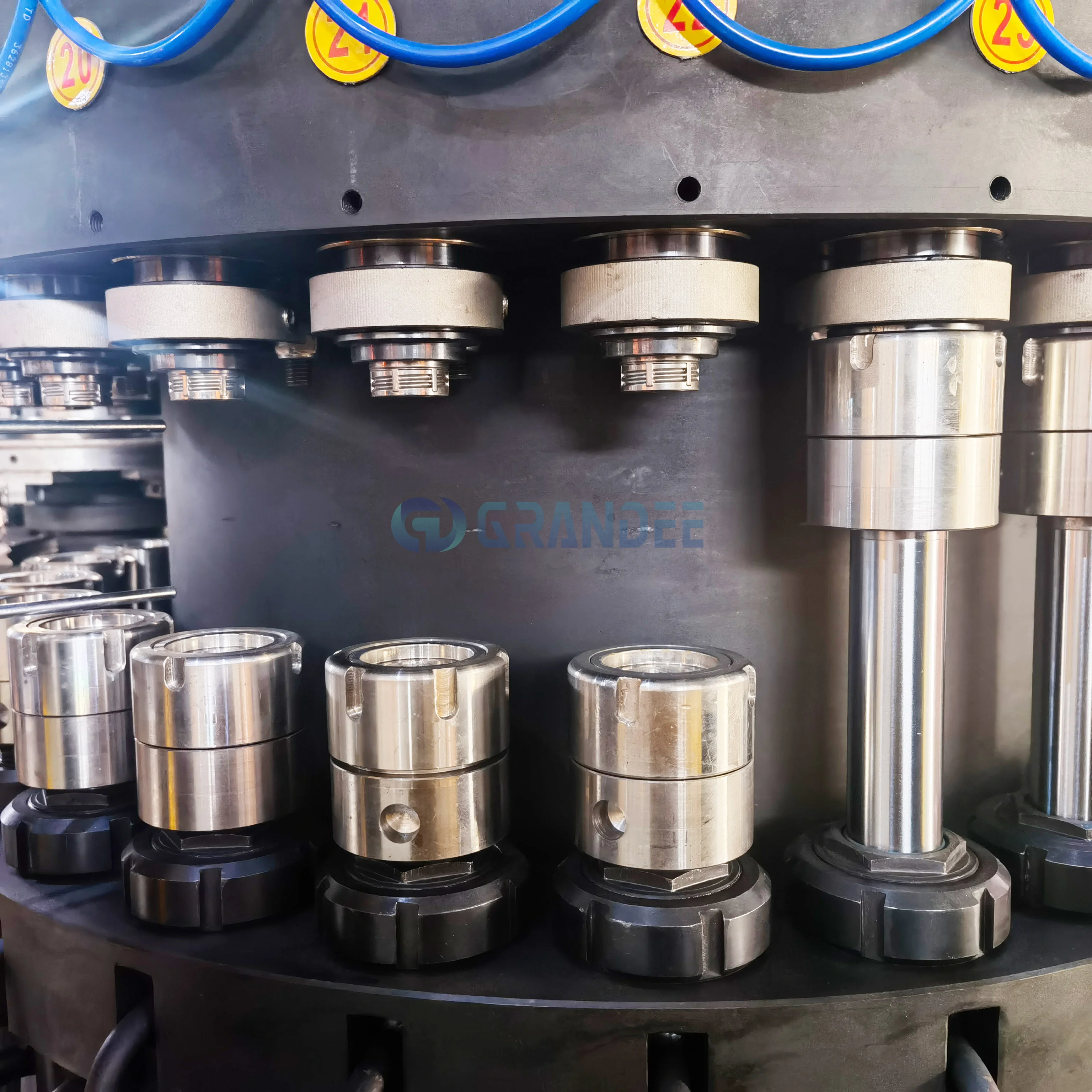 product high quality automatic lid compression molding machine bottle cap making machine-7
