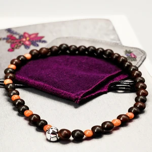 Elegant and Luxurious Emerald Lobular Rosewood Beaded Bracelets with Jade Stone for Gift Occasions
