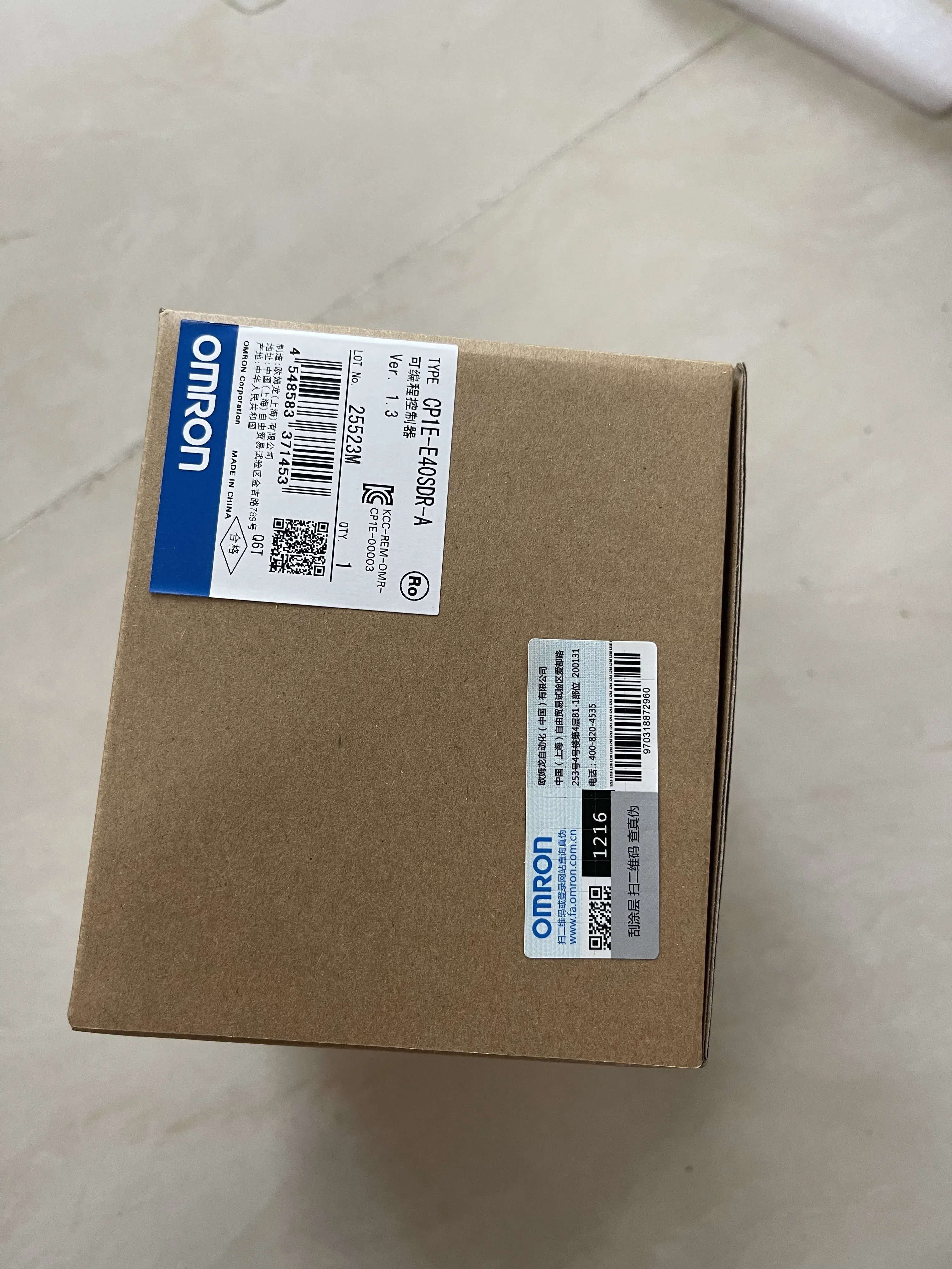 Omron Programmable Logic Controller PLC CP1E-E40SDR-A