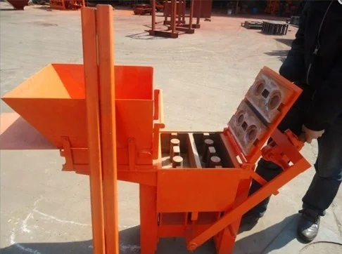 QMR2-40 Brick Making Machinery Interlock Press Mud Brick Machine Eco Brava Eco Compressed Earth Block Mold for Clay Blocks