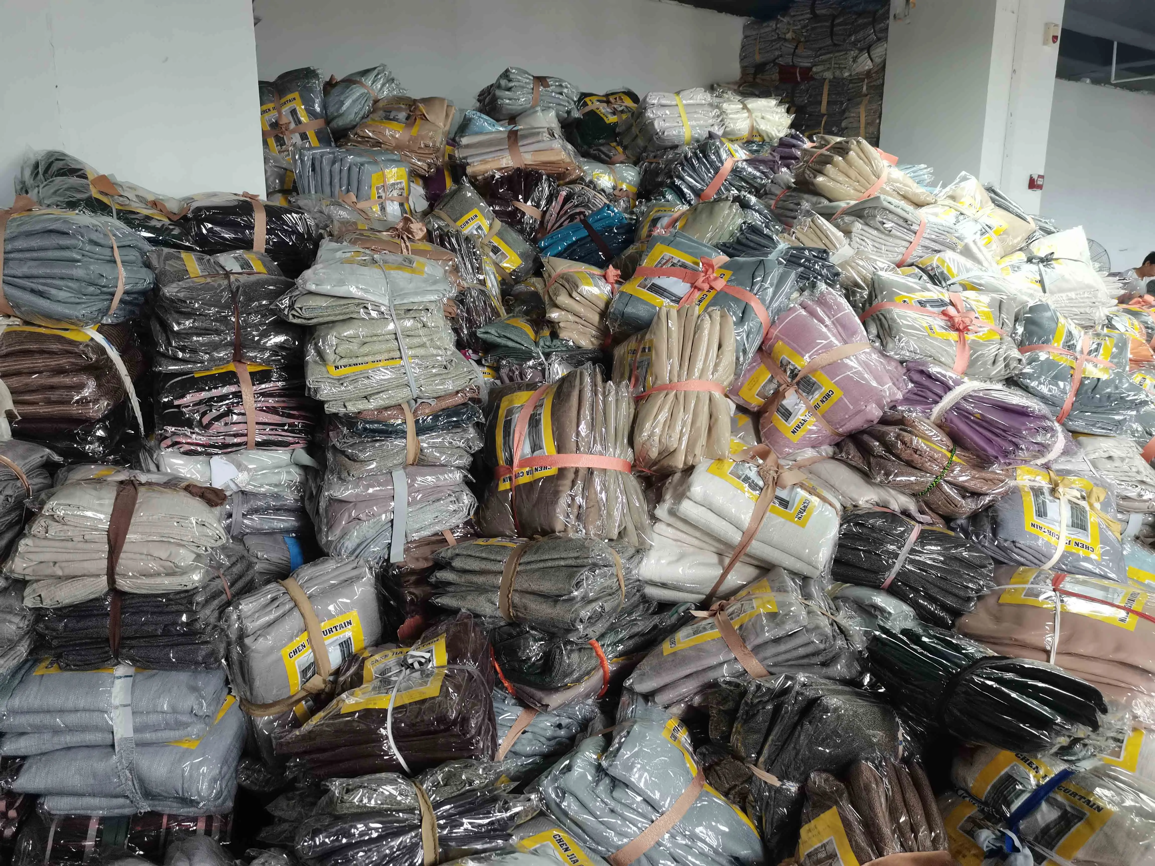 High Quality Solid Color Curtains in Stock Plain Color Curtains Ready to Ship White Color Curtains