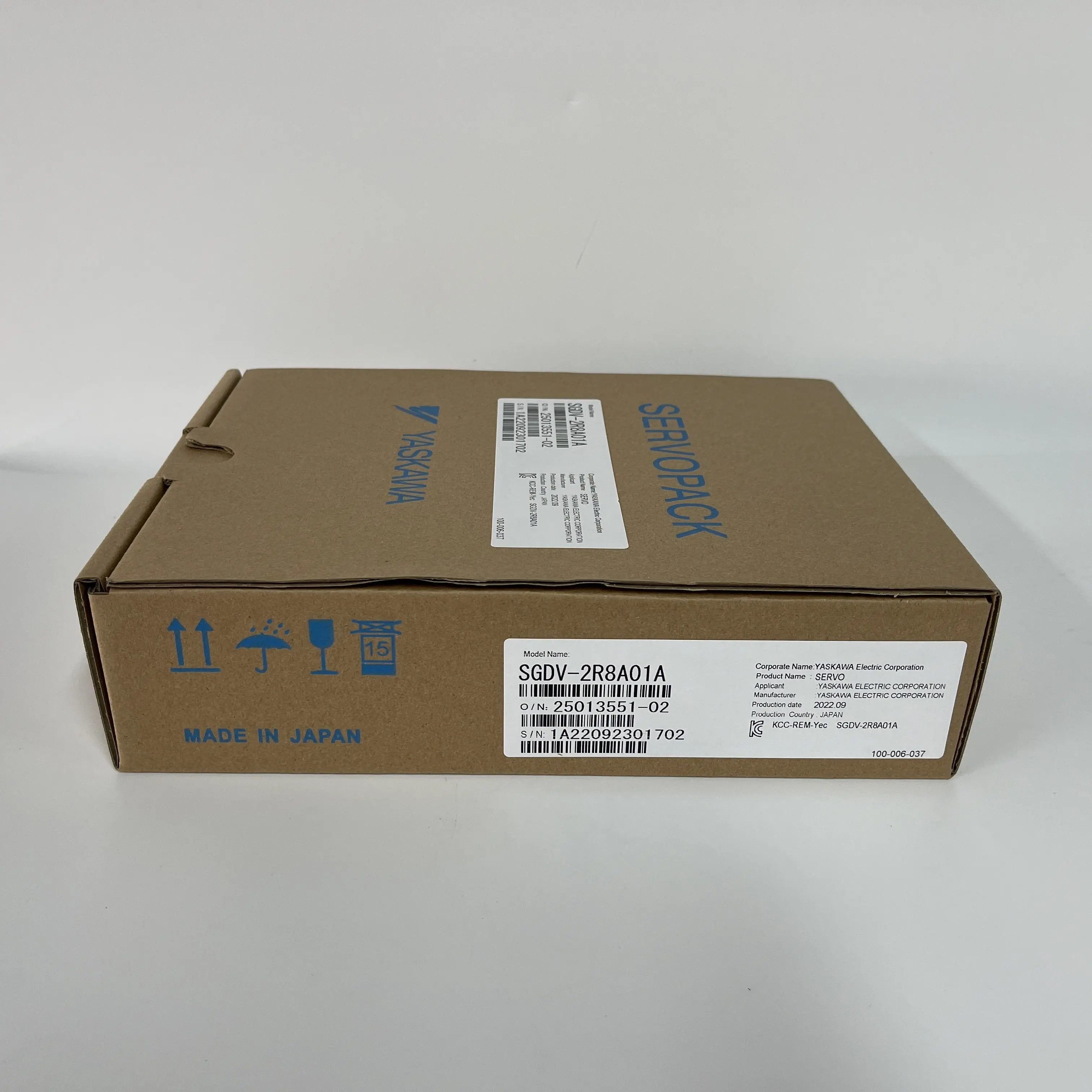 Yaskawa Servo Drive Servopack SGDV-2R8A01A Yaskawa Servo Drive Servopack SGDV-2R8A01A