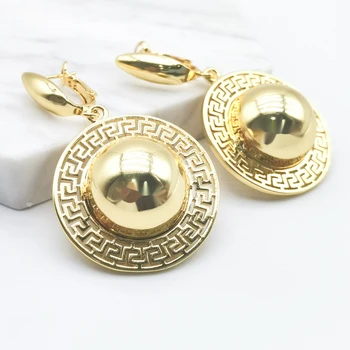 New Fashion Jewelry 18K Gold Plated Brass Earrings Dubai Indian Women Fashion Wedding Jewelry Hoop Earrings