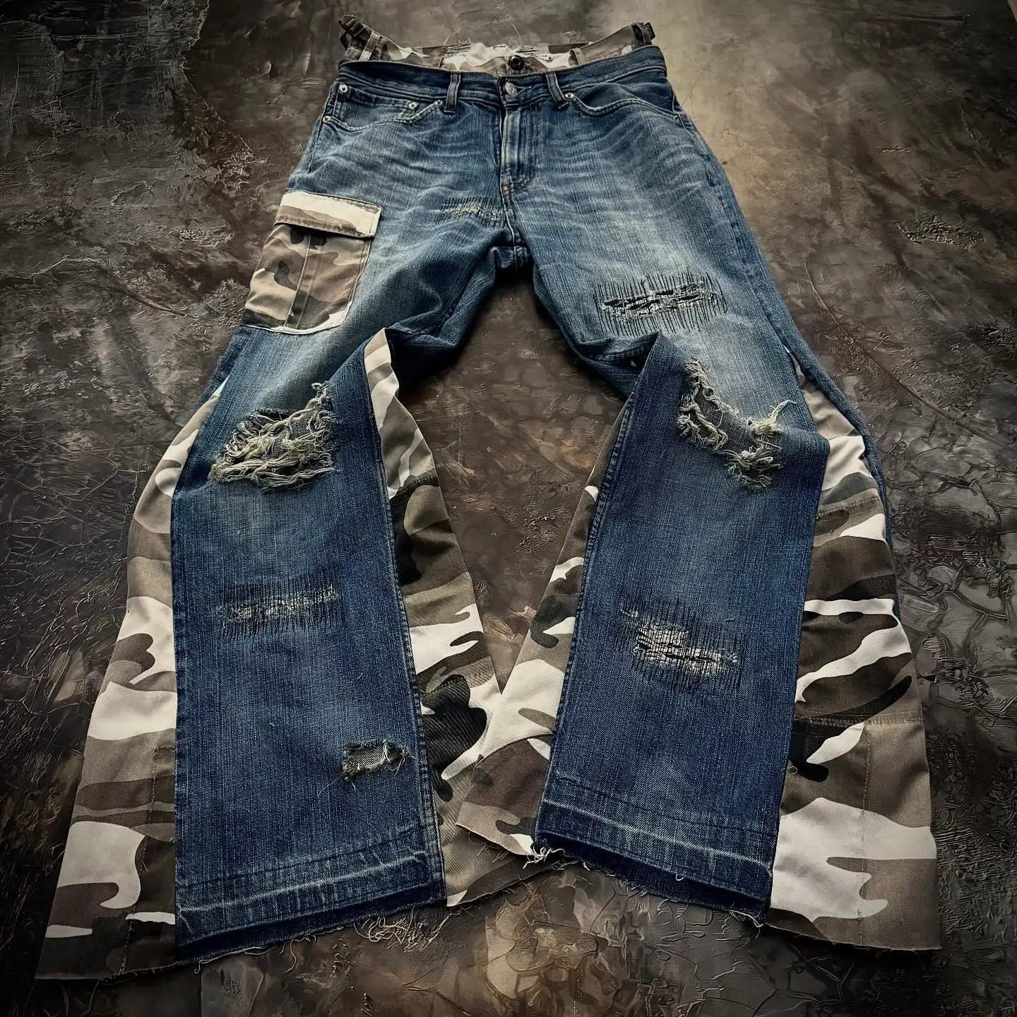 Clothing Manufacturers Street Style Raw Edge Splicing Men Vintage Denim Ripped Men Flared Cargo Demin Stacked Jeans for Men gallery 8