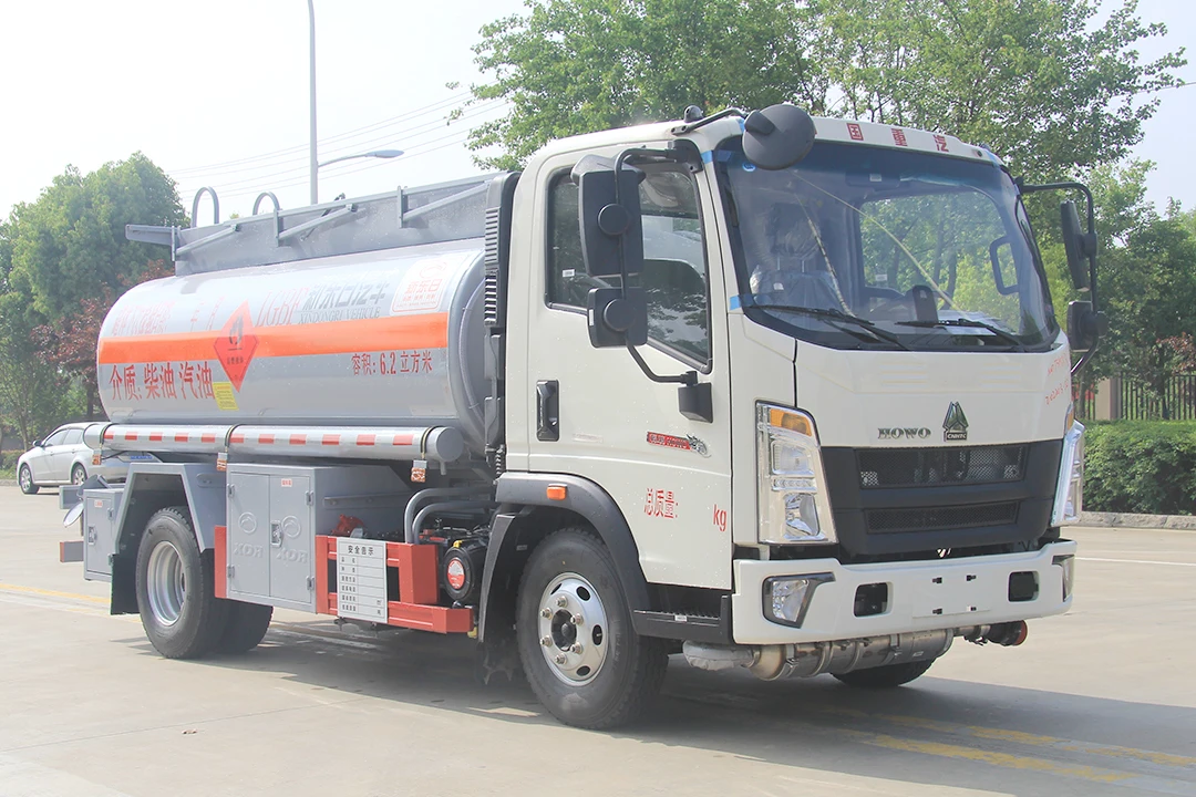 HOWO 4x2 Oil Tanker Truck 6T Flammable Liquid Transport Vehicle Fuel Dispensing 1