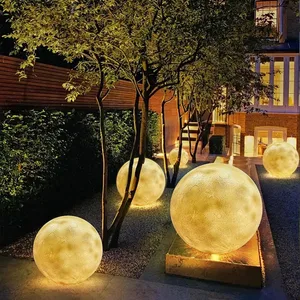 Creative Design Rechargeable LED Orb Light Warm White Emittance with IP65 Rating for Outdoor
